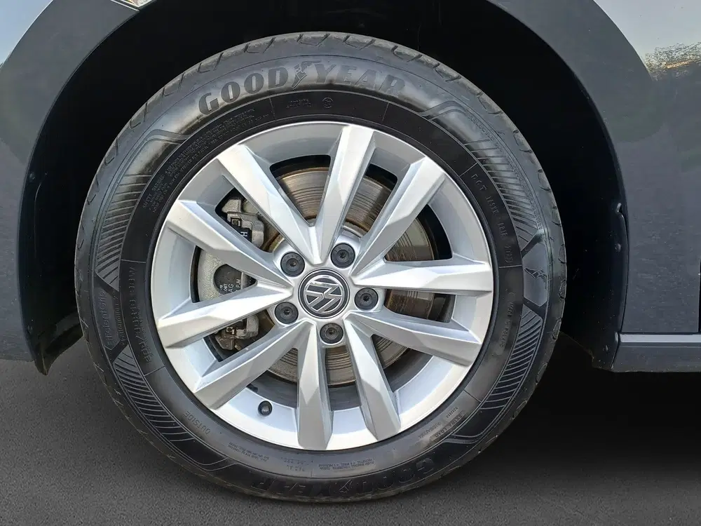 Volkswagen Touran 1.5 TSI Highline uit 2019, foto 9