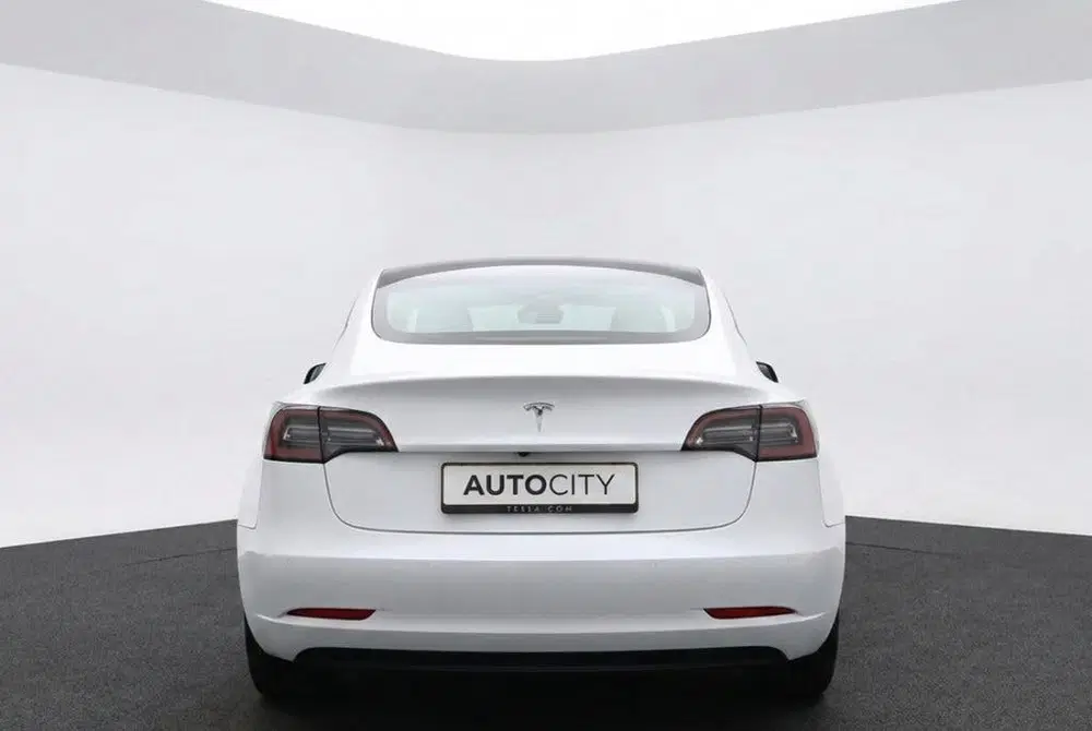 Tesla Model 3 Standard RWD Plus 60 kWh 91% SOH FACELIFT uit 2021, foto 4