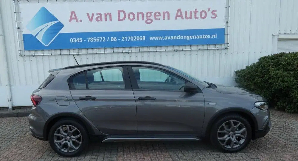 Fiat Tipo 1.0 CITY CROSS uit 2021, foto 6