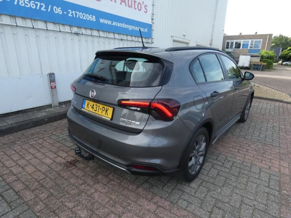 Fiat Tipo 1.0 CITY CROSS uit 2021, foto 7
