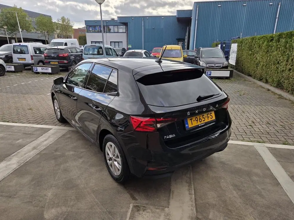 Skoda Fabia 1.0 TSI Ambition (bj 2023) uit 2023, foto 6