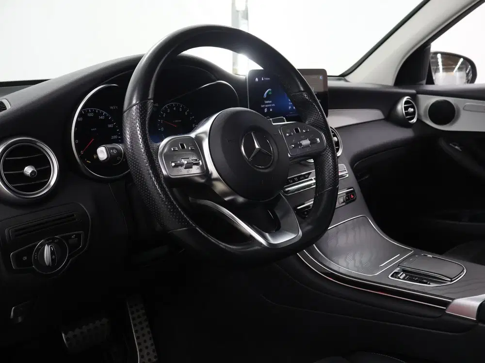 Mercedes-Benz GLC 300e 4MATIC Business Solution AMG uit 2022, foto 7