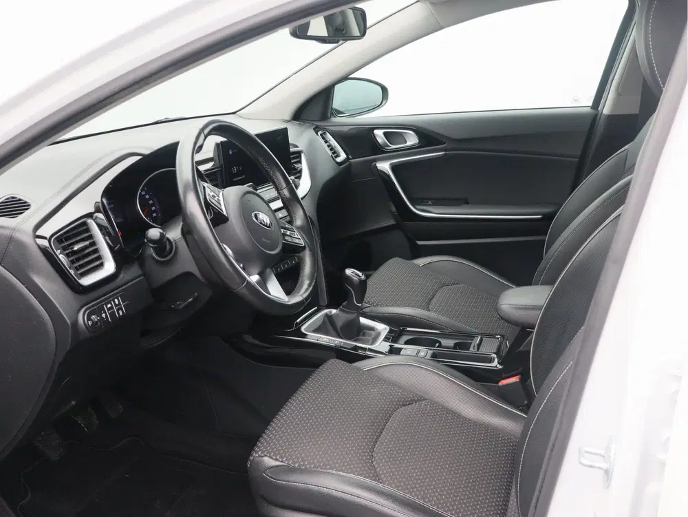 Kia Ceed 1.0 T-GDi DynamicPlusLine uit 2021, foto 5