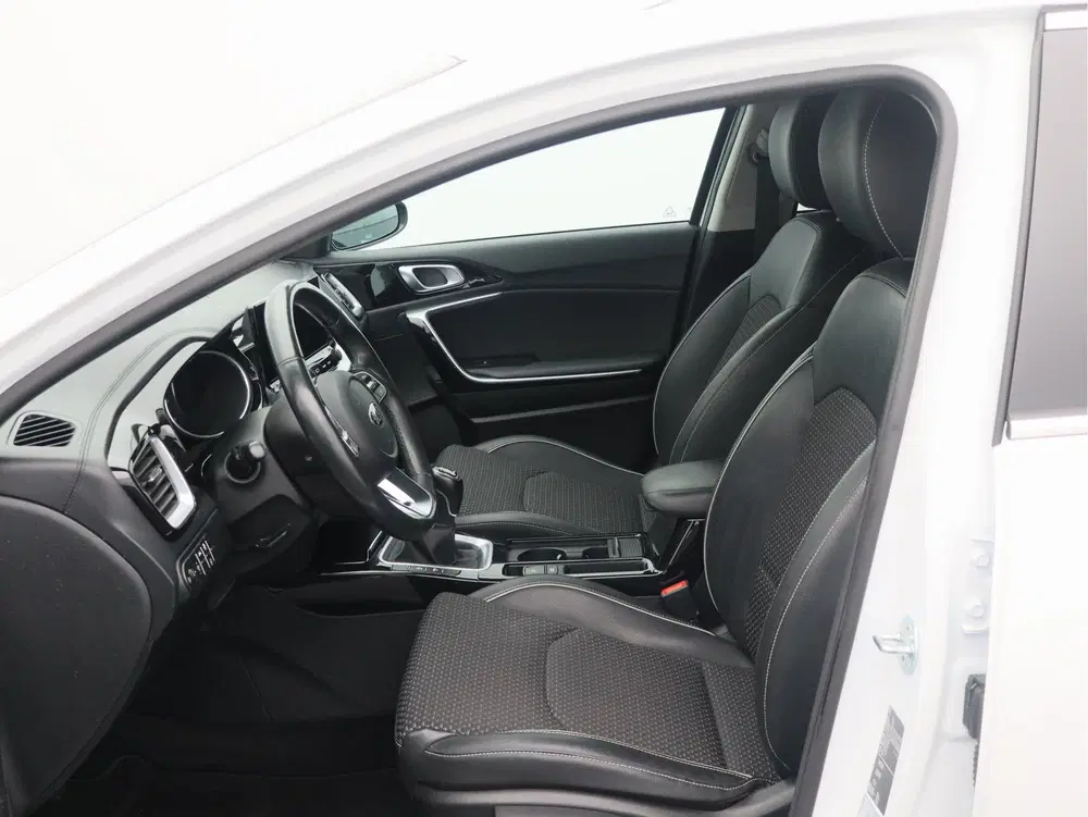 Kia Ceed 1.0 T-GDi DynamicPlusLine uit 2021, foto 8