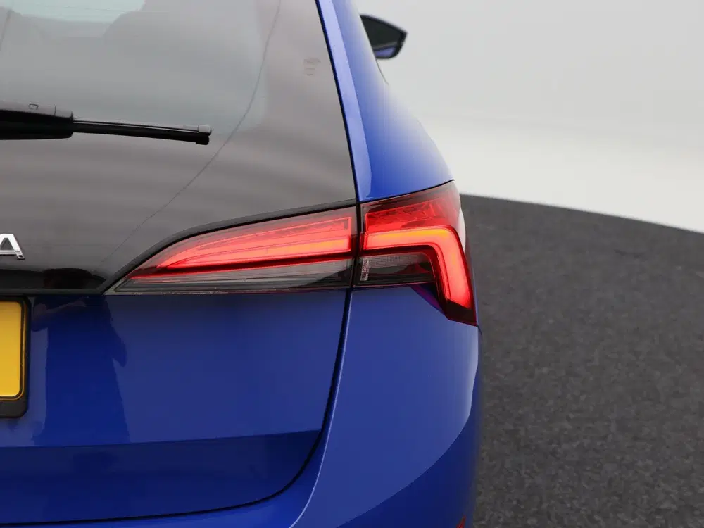 Skoda Scala 1.0 TSi 110 Pk Sport Business uit 2022, foto 14