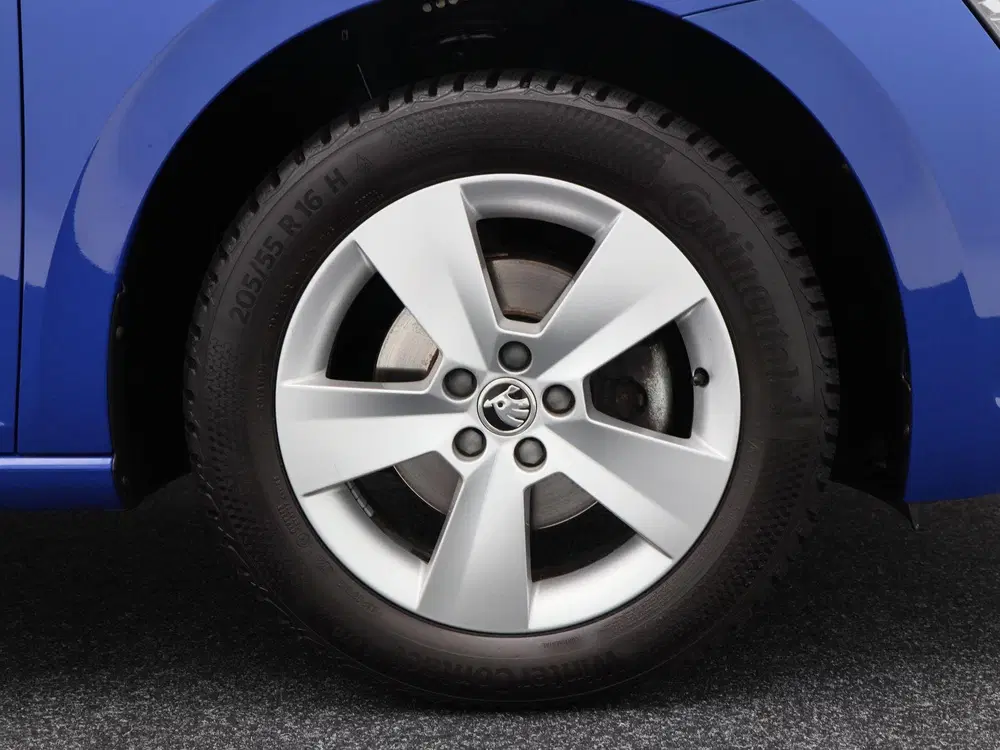 Skoda Scala 1.0 TSi 110 Pk Sport Business uit 2022, foto 7