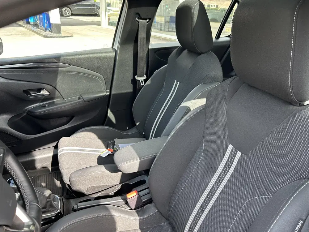Opel Corsa 1.2 uit 2024, foto 13