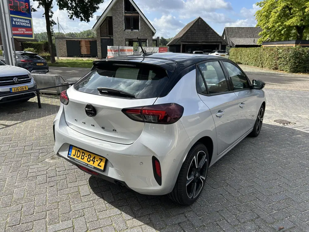 Opel Corsa 1.2 uit 2024, foto 6