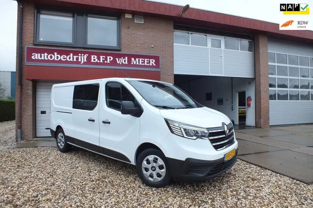 Renault Trafic 2.0 dCi 130 T29 L2H1 DC Luxe uit 2023