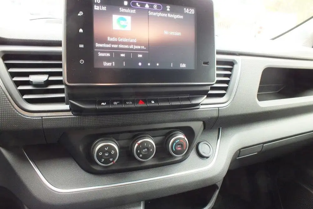 Renault Trafic 2.0 dCi 130 T29 L2H1 DC Luxe uit 2023, foto 6