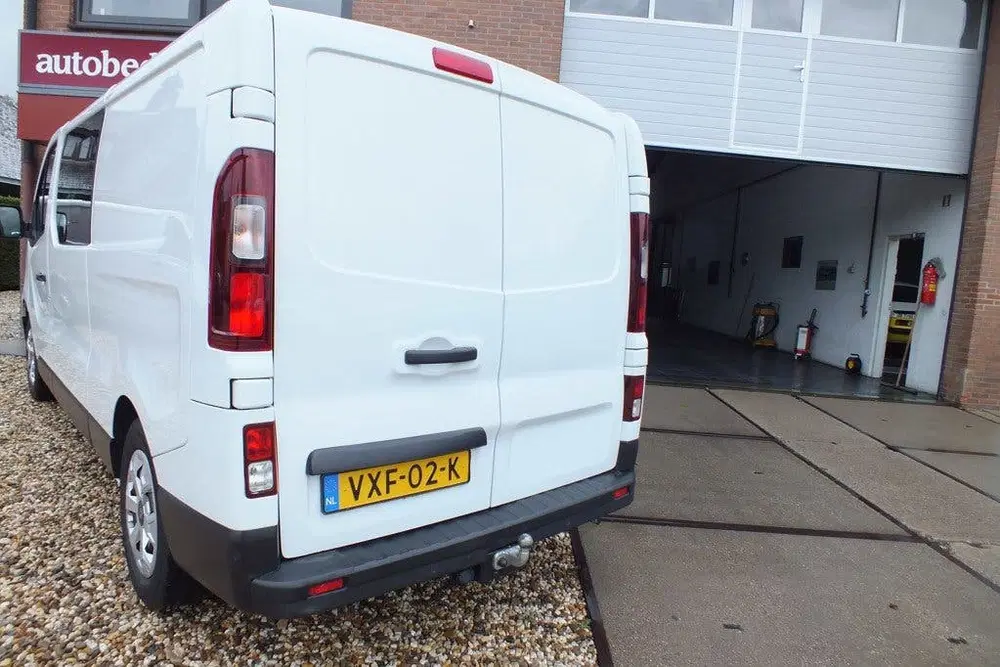 Renault Trafic 2.0 dCi 130 T29 L2H1 DC Luxe uit 2023, foto 9