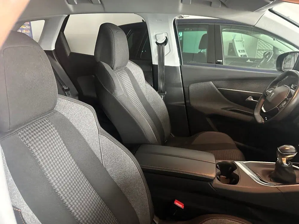 Peugeot 3008 1.2 PURETECH ACTIVE distributie riem recen uit 2020, foto 12
