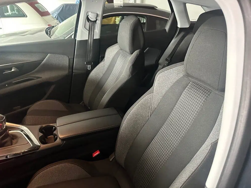 Peugeot 3008 1.2 PURETECH ACTIVE distributie riem recen uit 2020, foto 14