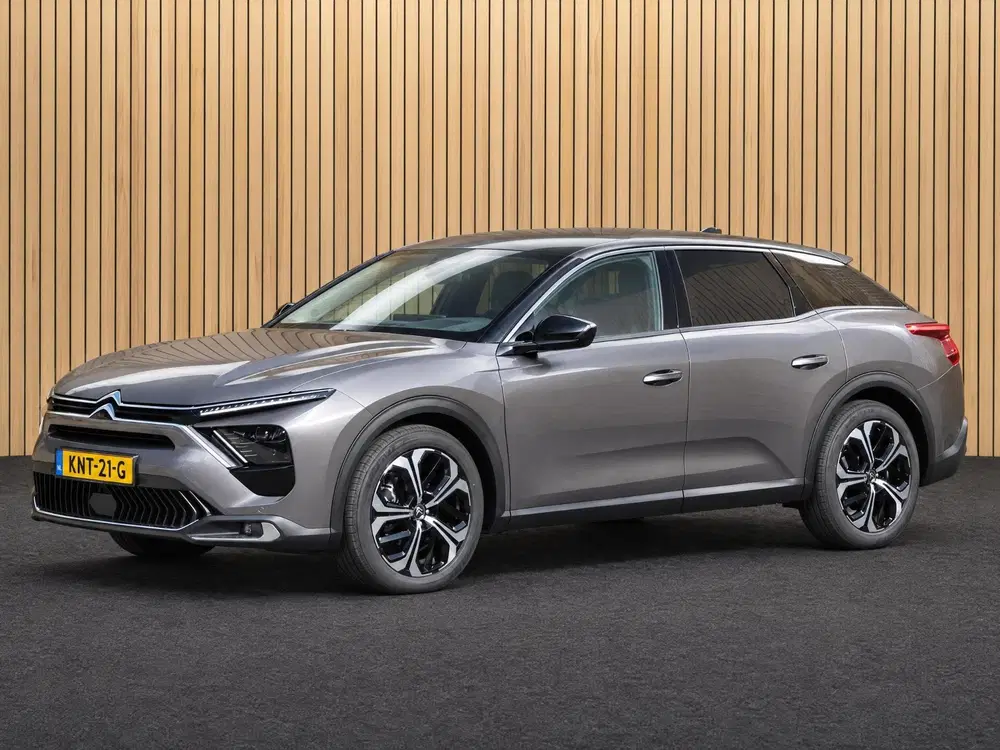 Citroën C5 X Citroen C5 X Hybrid 145 Max Final Edition uit 2026, foto 4