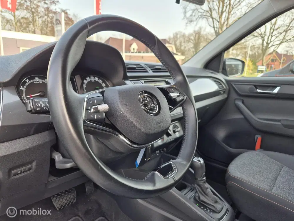 Skoda Fabia 1.0 TSI Business Edition uit 2021, foto 11