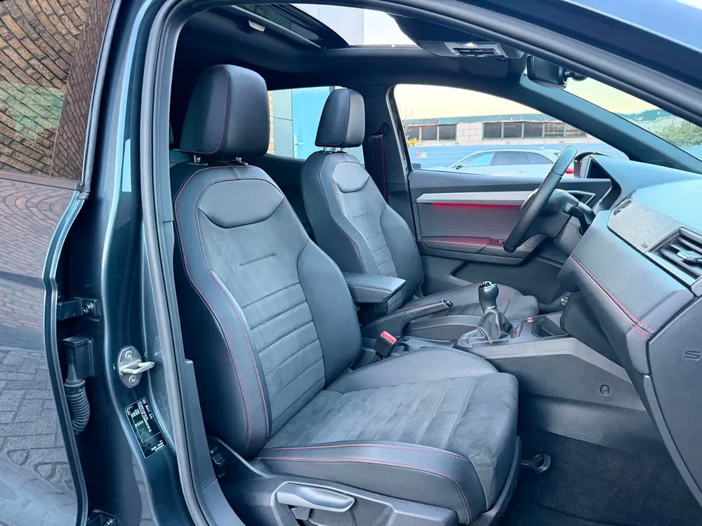 SEAT Ibiza 1.0 TSI FR Black Edition Pano Virtual Crui uit 2020, foto 14