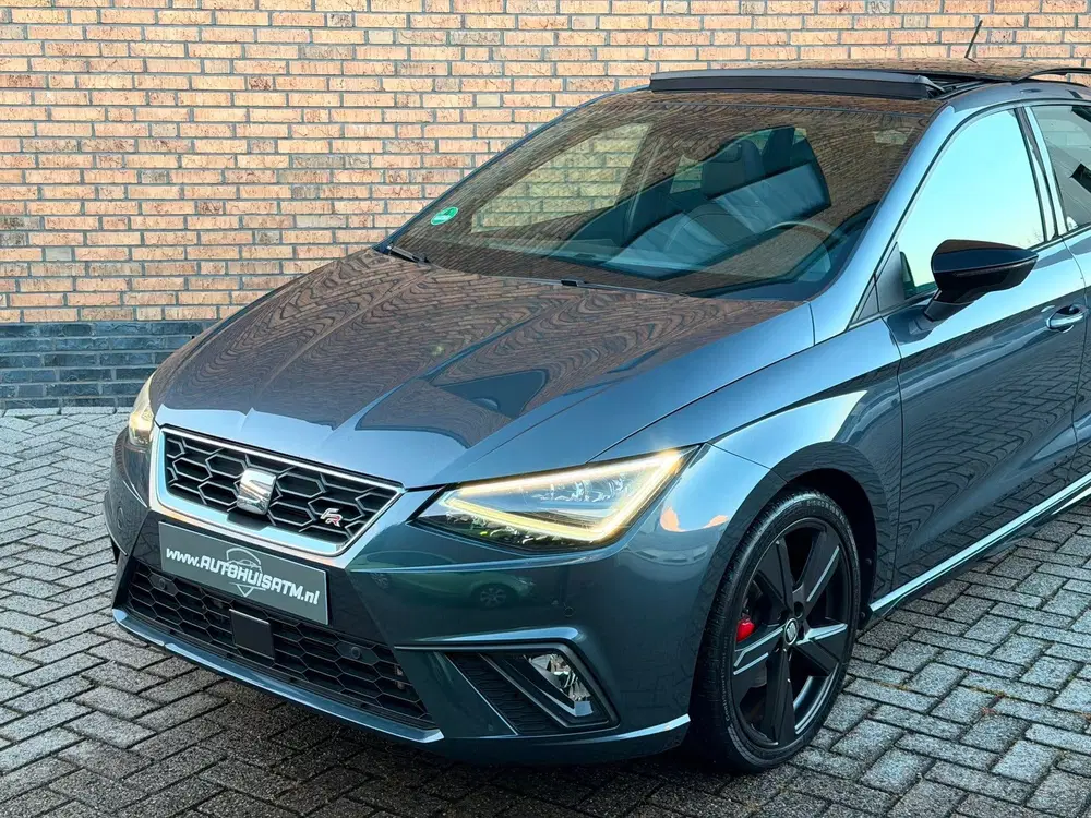 SEAT Ibiza 1.0 TSI FR Black Edition Pano Virtual Crui uit 2020, foto 2