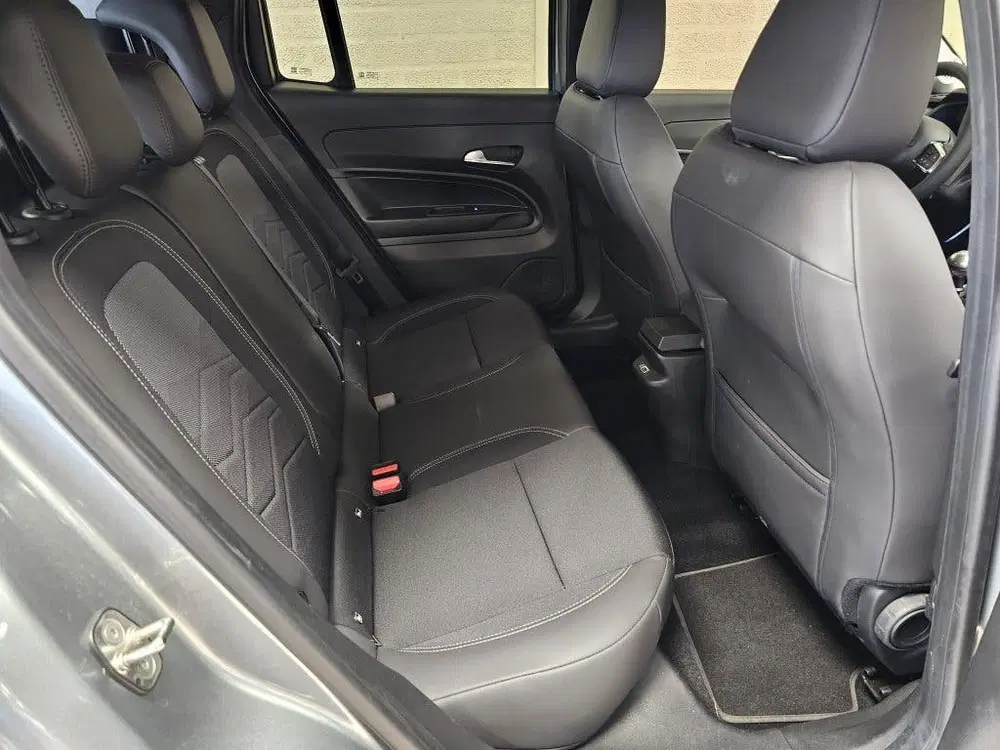 Jeep Avenger 1.2 Turbo (100Pk) Altitude Adapt. Cruise uit 2024, foto 10