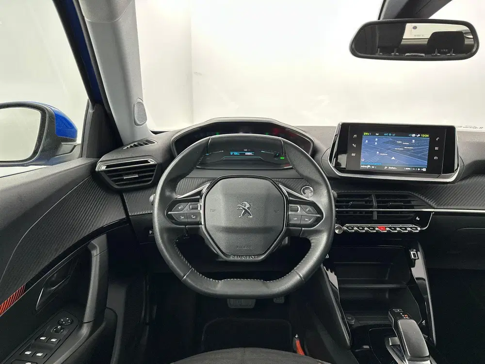 Peugeot 2008 EV Active Pack 50 kWh uit 2021, foto 11