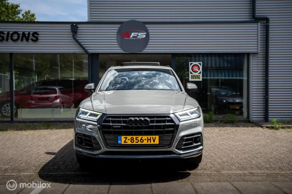 Audi Q5 50 TFSI e quattro 2x S Line edition PLUG I uit 2019, foto 3