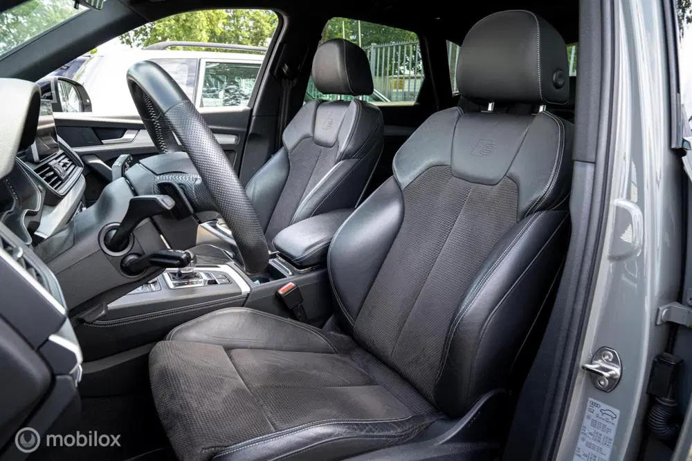 Audi Q5 50 TFSI e quattro 2x S Line edition PLUG I uit 2019, foto 5