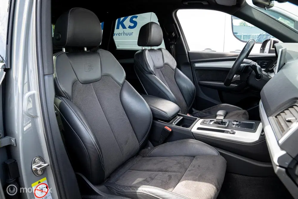 Audi Q5 50 TFSI e quattro 2x S Line edition PLUG I uit 2019, foto 6