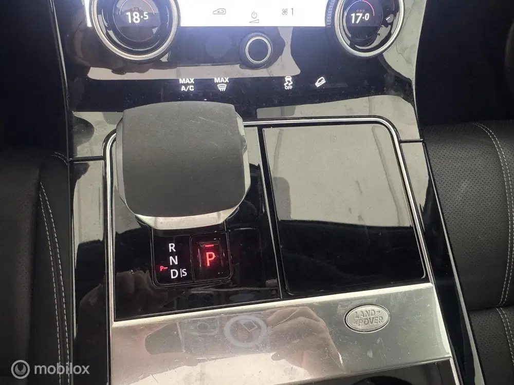 Land Rover Range Rover Velar 2.0 P400e AWD S PHEV R-DYNAMIC uit 2023, foto 13