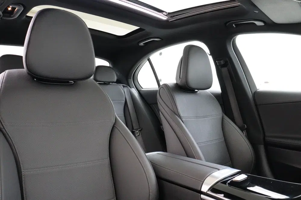 Mercedes-Benz C-Klasse 300 E BUSINESS LINE LUXURY -PANO.DAK uit 2025, foto 12