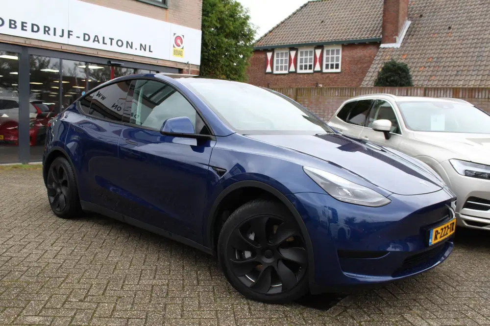 Tesla Model Y RWD SOH 92 % 1e EIG uit 2022, foto 7
