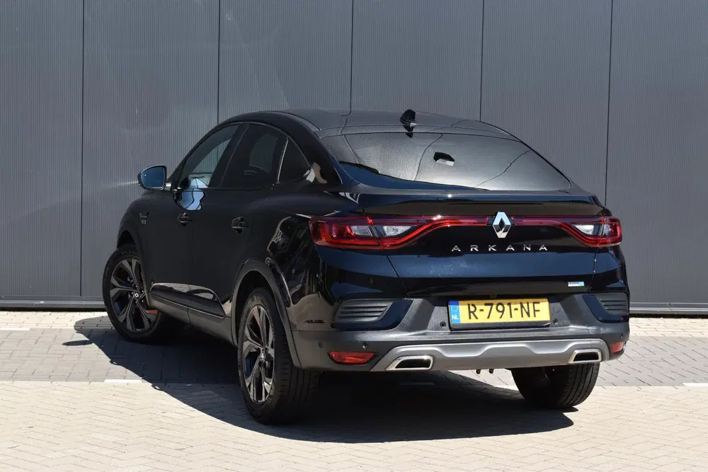 Renault Arkana E-Tech Hybrid 145 RS line uit 2022, foto 6
