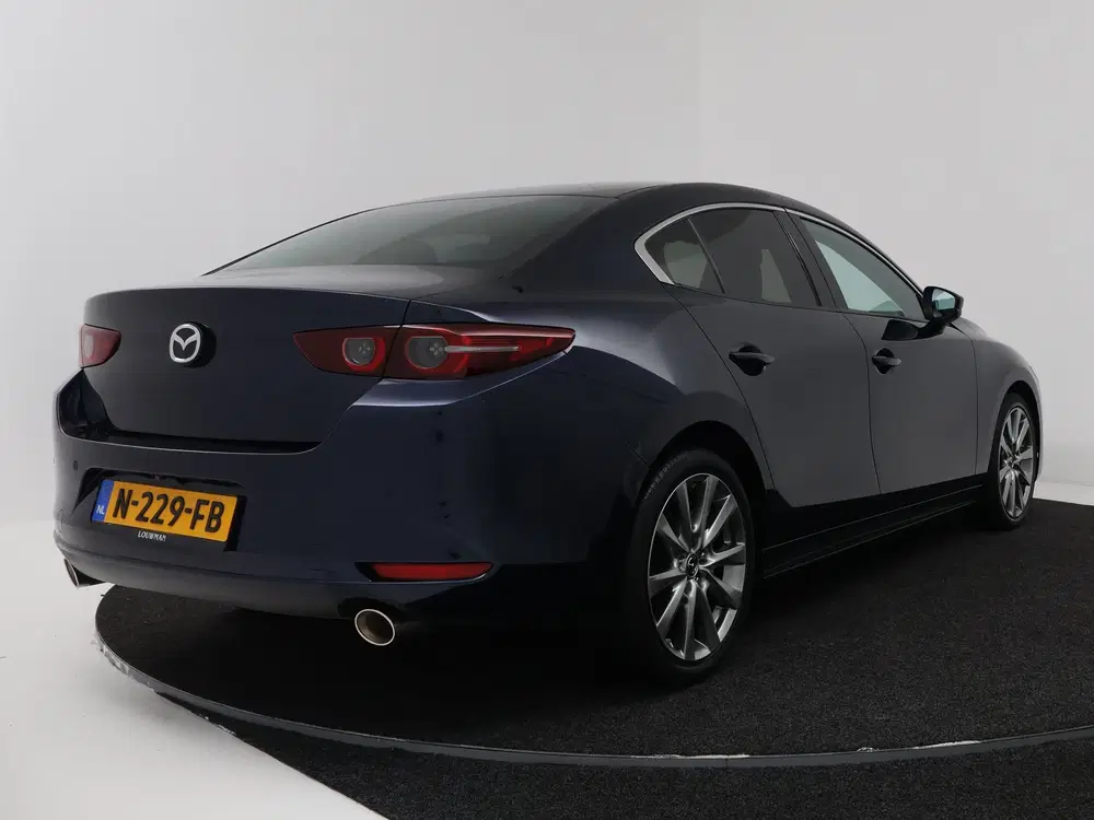 Mazda 3 2.0 e-SkyActiv-X M Hybrid 186 Luxury uit 2021, foto 2