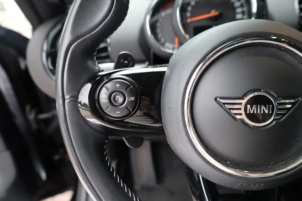 Mini Clubman Cooper S uit 2019, foto 12