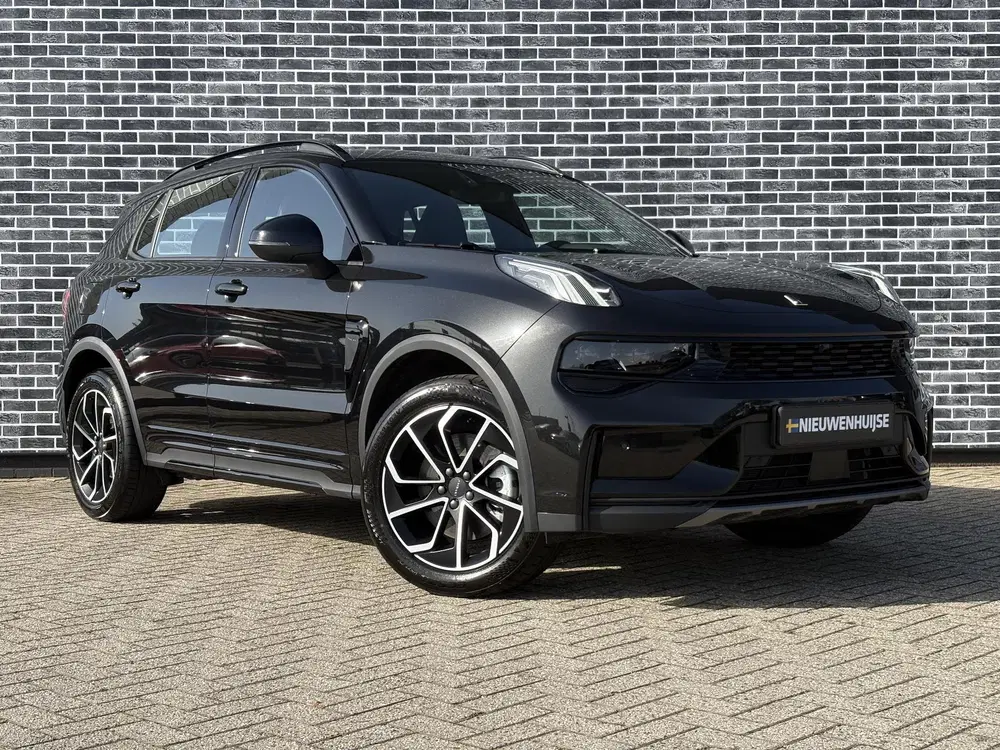 Lynk & Co 01 Plug-in Hybrid 1.5 Core uit 2025, foto 4