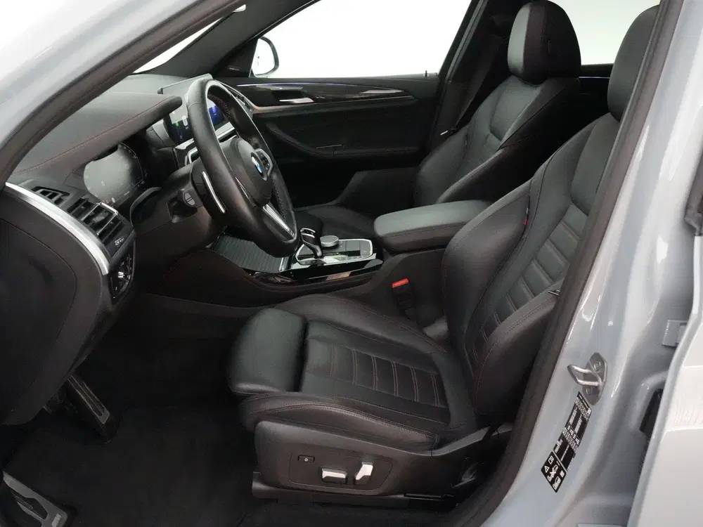 BMW X4 xDrive 360pk High Executive uit 2021, foto 4