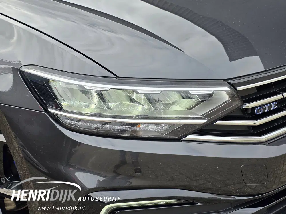 Volkswagen Passat 1.4 TSI PHEV GTE Business Pano uit 2022, foto 3