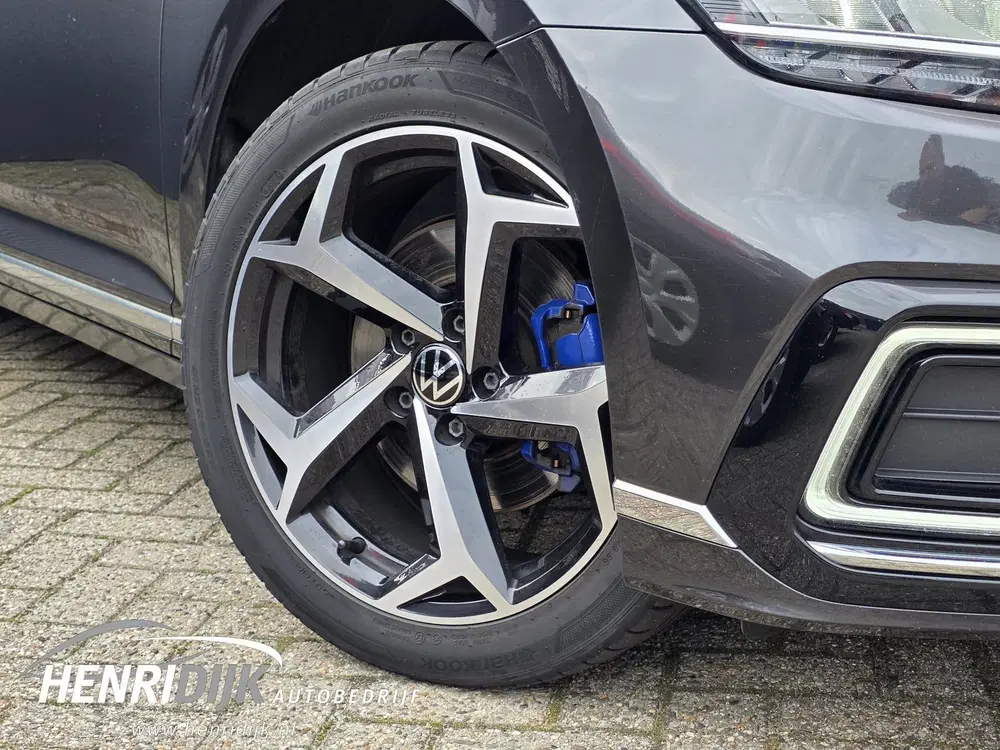 Volkswagen Passat 1.4 TSI PHEV GTE Business Pano uit 2022, foto 5