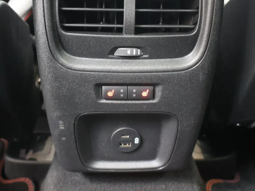 Ford Kuga 2.5 PHEV ST-Line X uit 2022, foto 13