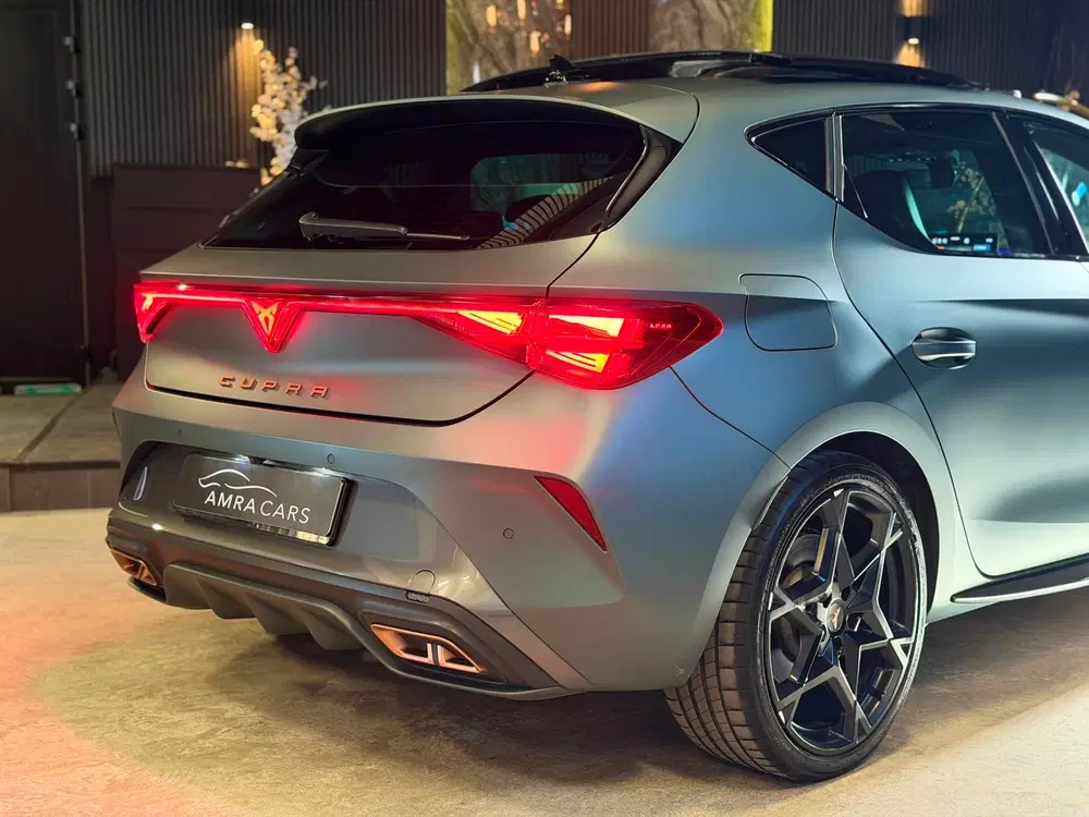 Cupra Leon 1.5 TSI e-Hybrid VZ Extreme 272PK uit 2024, foto 12