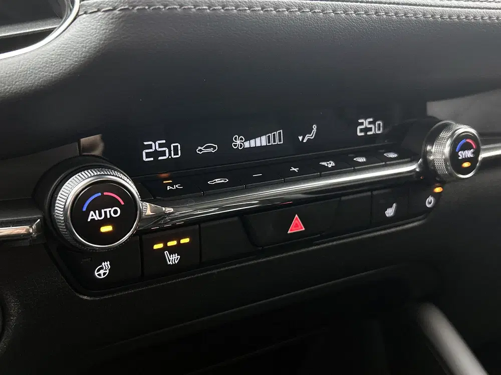 Mazda 3 2.5 e-SkyActiv-G M Hybrid 140 Centre-line uit 2025, foto 11