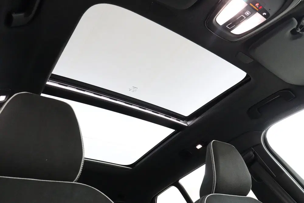 Volvo EX40 SINGLE MOTOR EXTENDED RANGE ULTRA BLACK ED uit 2026, foto 10