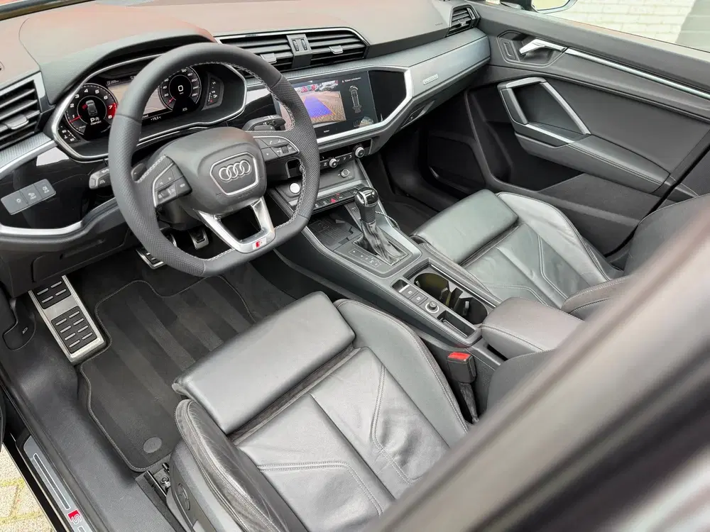 Audi Q3 45 TFSI quattro 3x S-Line RSQ3 Look Pano C uit 2019, foto 15