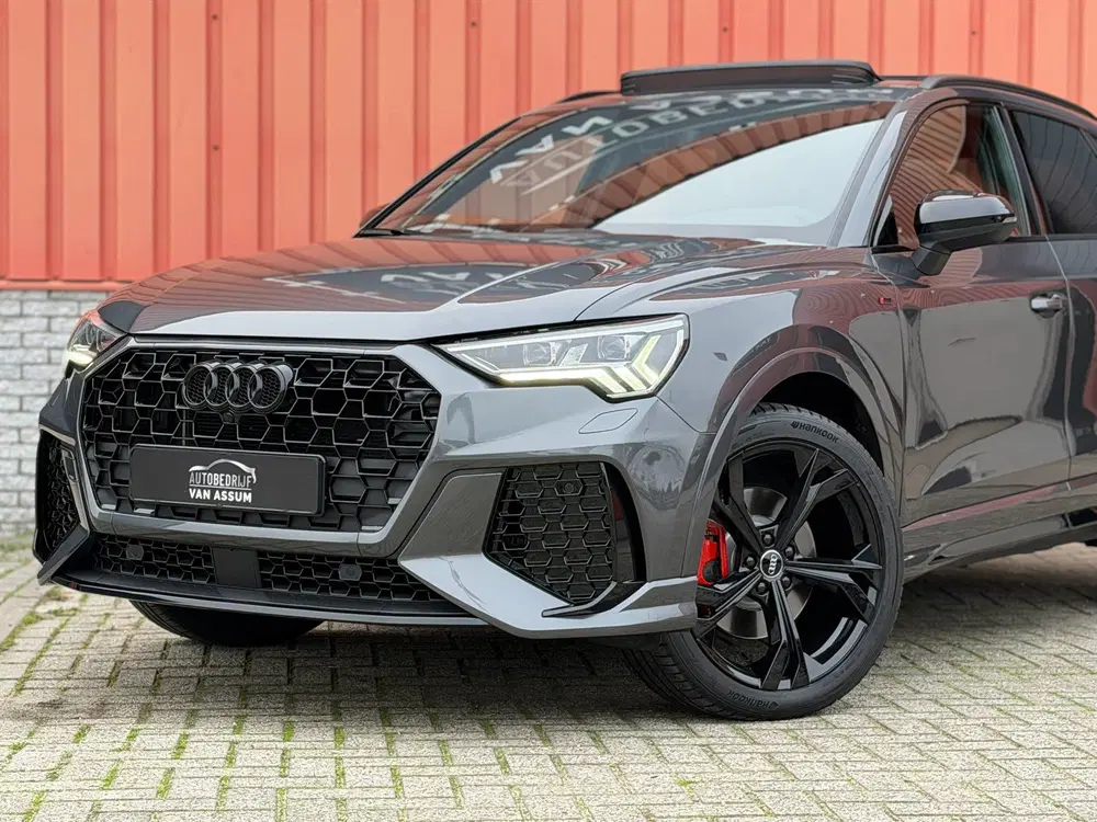 Audi Q3 45 TFSI quattro 3x S-Line RSQ3 Look Pano C uit 2019, foto 4