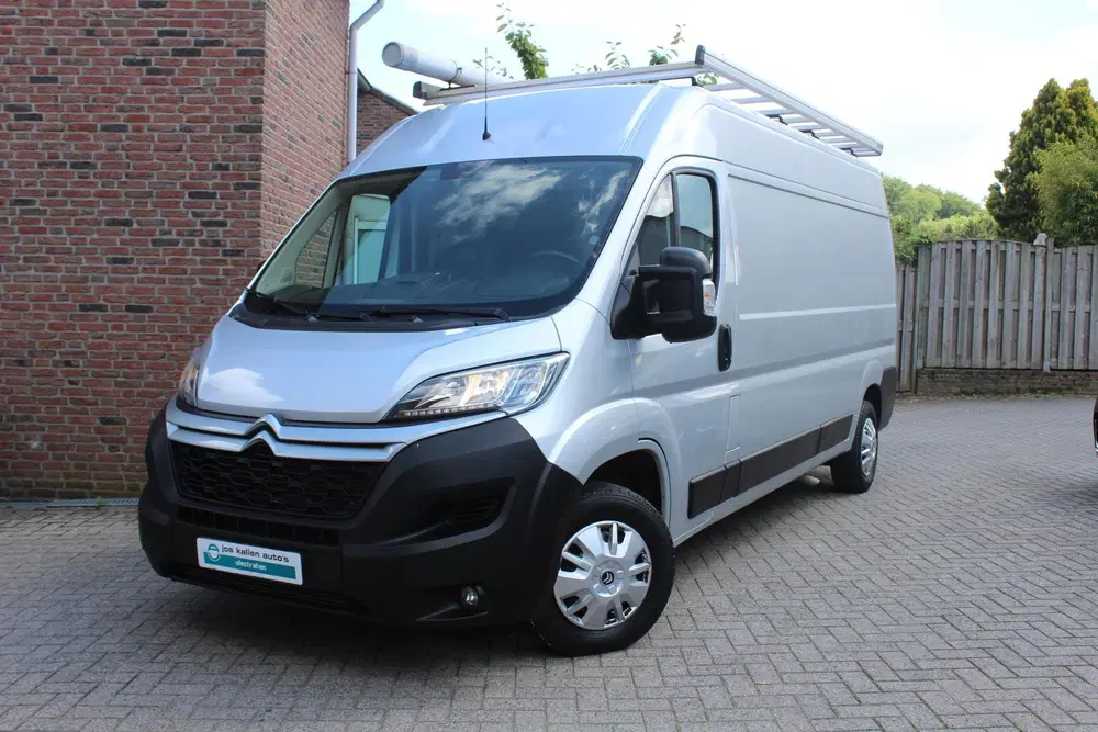 Citroën Jumper Citroen Jumper 30 2.0HDI L2H2 163pk Navi uit 2019, foto 2