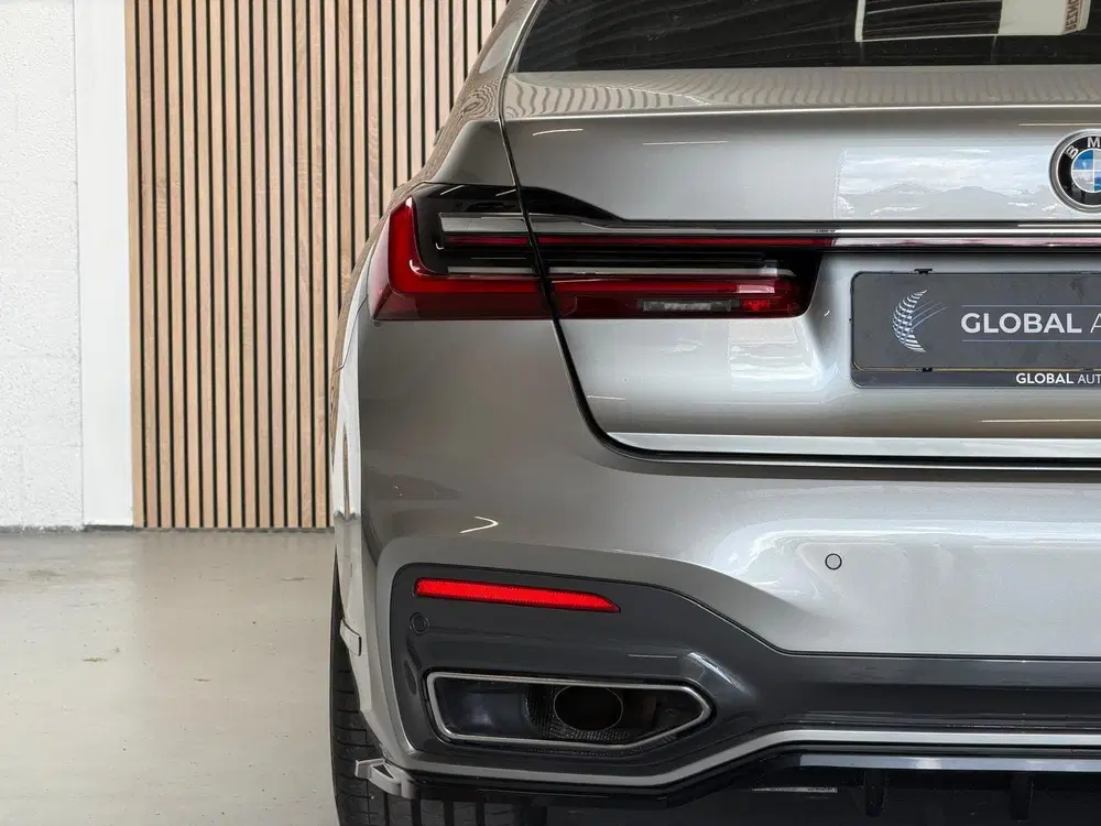 BMW 7-serie 745e High Executive uit 2019, foto 5