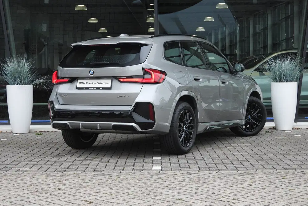 BMW X1 sDrive18i M Sport Automaat uit 2025, foto 14