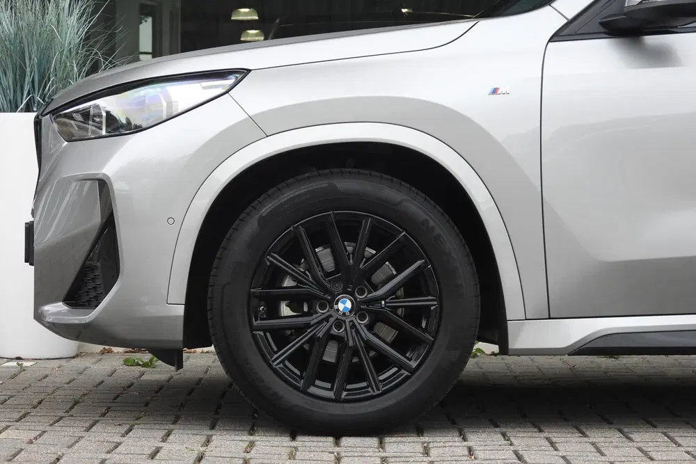 BMW X1 sDrive18i M Sport Automaat uit 2025, foto 8