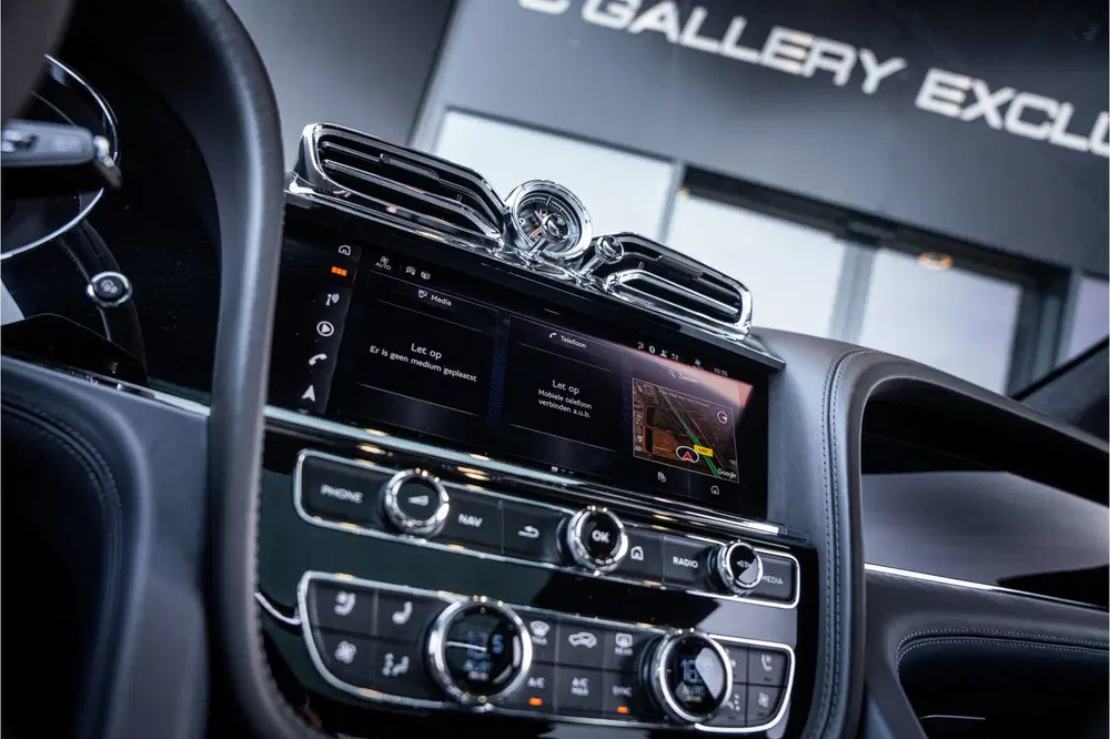 Bentley Bentayga 4.0 V8 S uit 2022, foto 15