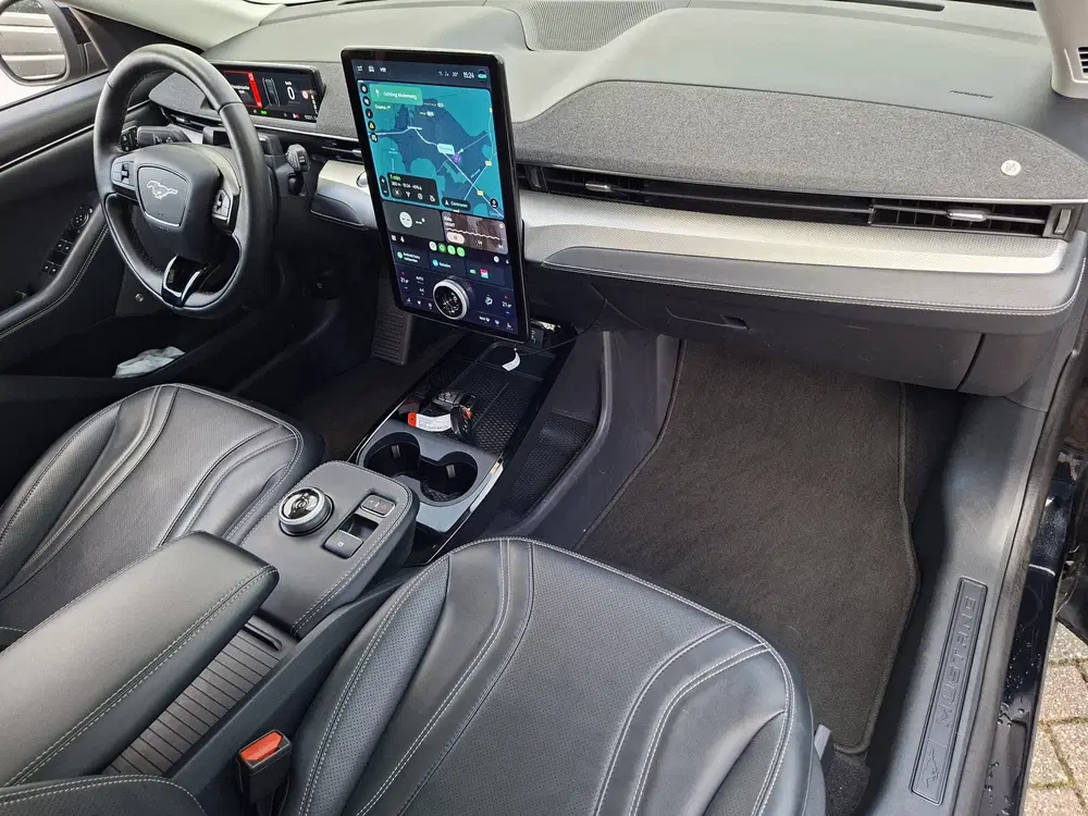 Ford Mustang Mach-E RWD 75 kWh Soh 93.5% Technology Pack Mem uit 2021, foto 3