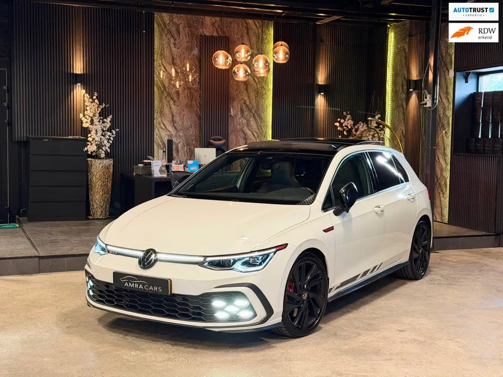 Volkswagen Golf 2.0 TSI GTI Perfomance uit 2021