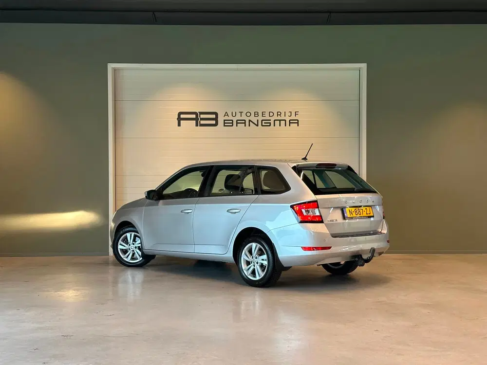 Skoda Fabia 1.0 TSI AUTOMAAT AMBITION uit 2021, foto 2